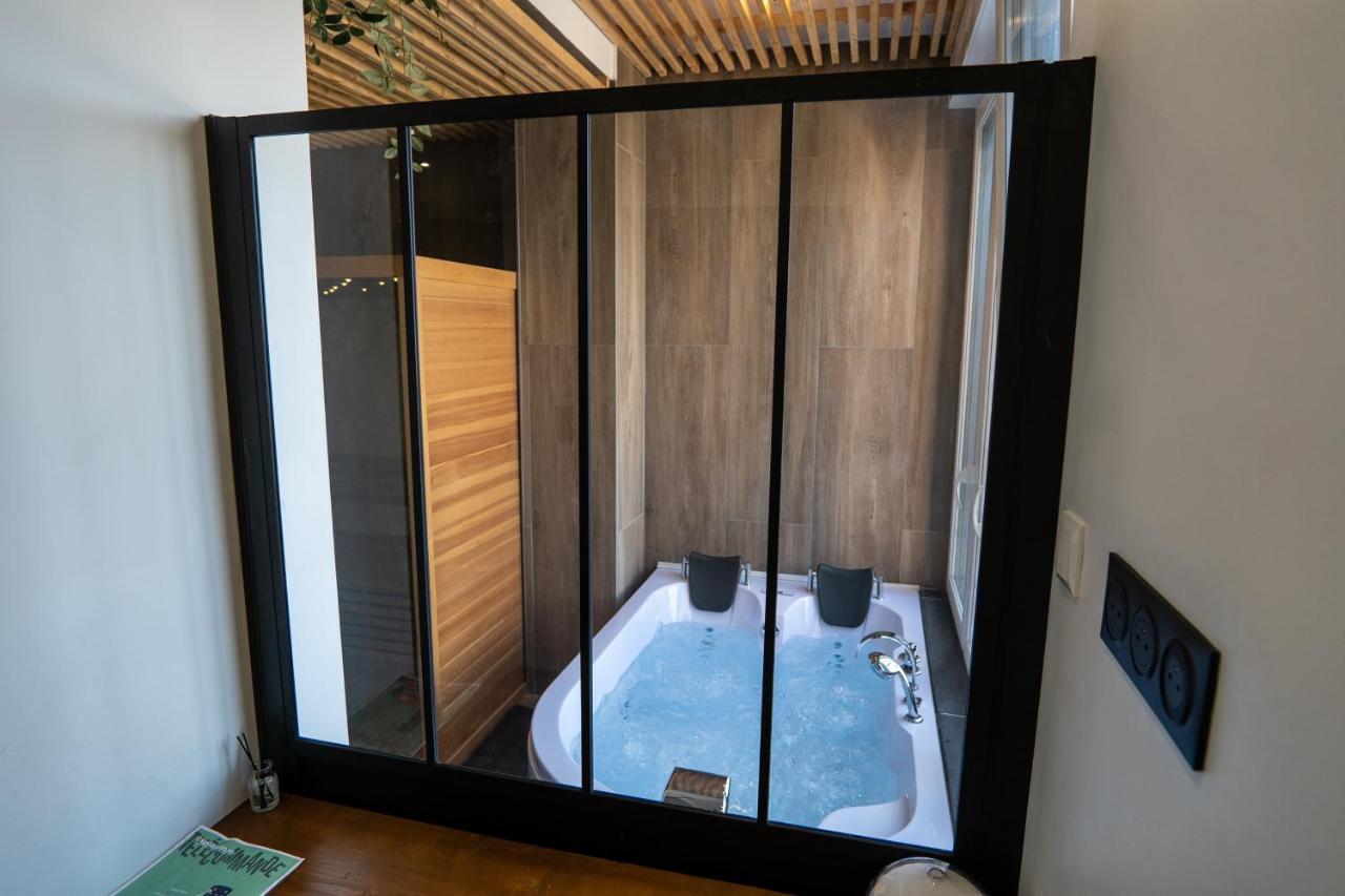 Capsule Wellness - Sauna - Balneo - Machine De Sport Privatif - Ps5 - 2 Chambres Valenciennes Eksteriør billede